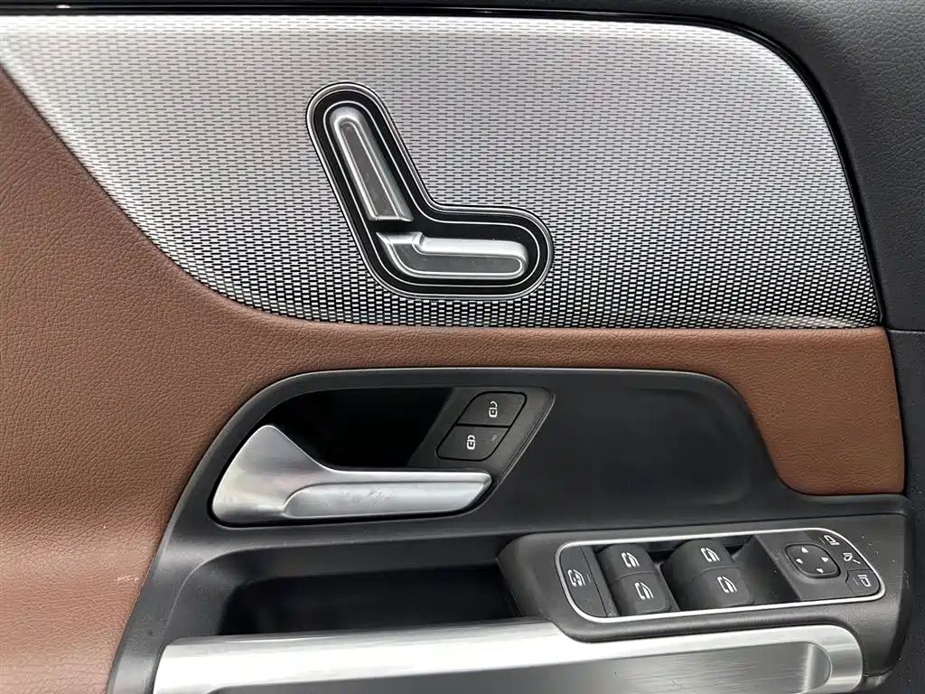 Mercedes-Benz GLB 2023 200 Trendline