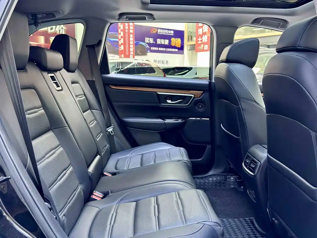 Honda CR-V 2021 240TURBO CVT Two-Wheel Drive Style Edition