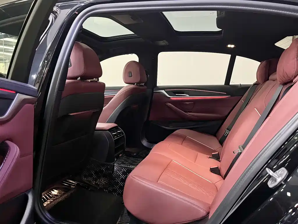 BMW 5 Series 2023 530Li Leading Edition M Sport Package