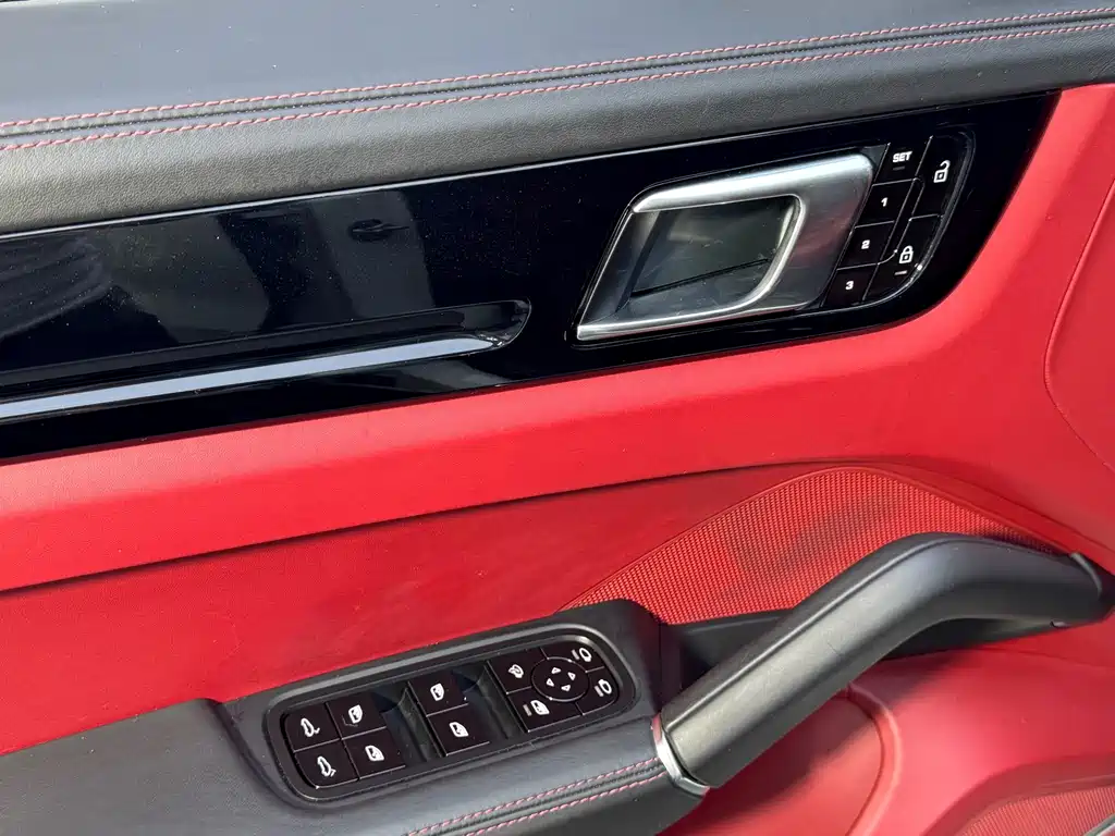 Cayenne 2019 Coupe 3.0T