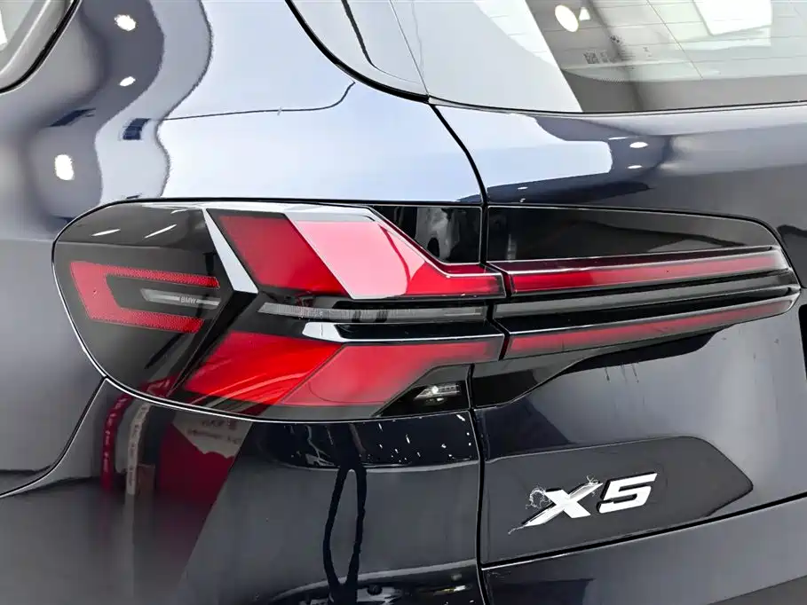BMW X5 2023 xDrive 30Li M Sport曜夜 Package尊享 Edition