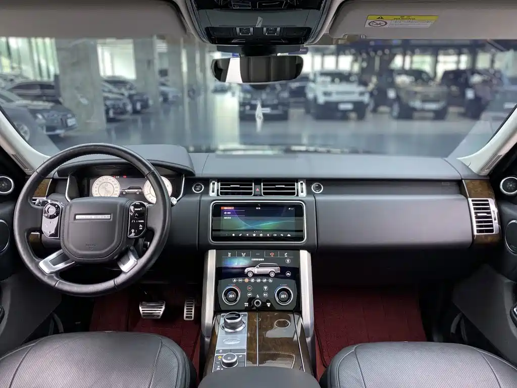 Range Rover 2022 3.0 L6 360PS Classic Edition