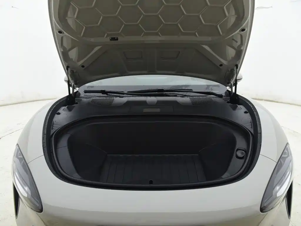 Xiaomi SU7 2024 Edition Rear-wheel Drive Long Range Intelligent Driving Version