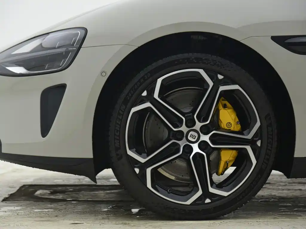 Xiaomi SU7 2024 Edition Rear-wheel Drive Long Range Intelligent Driving Version