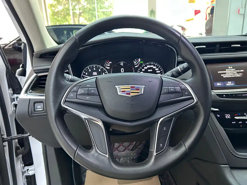 Cadillac XT5 2018 28T AWD Luxury Edition