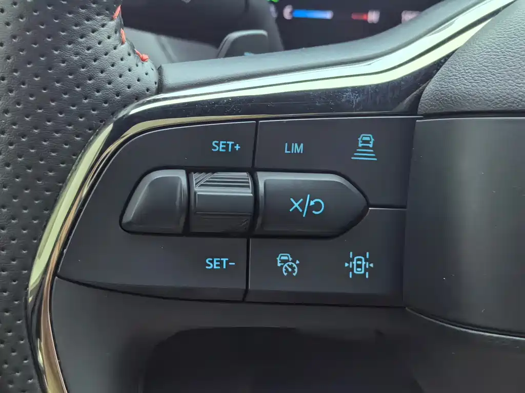 EVOS 2022 EcoBoost 245 Sport Edition