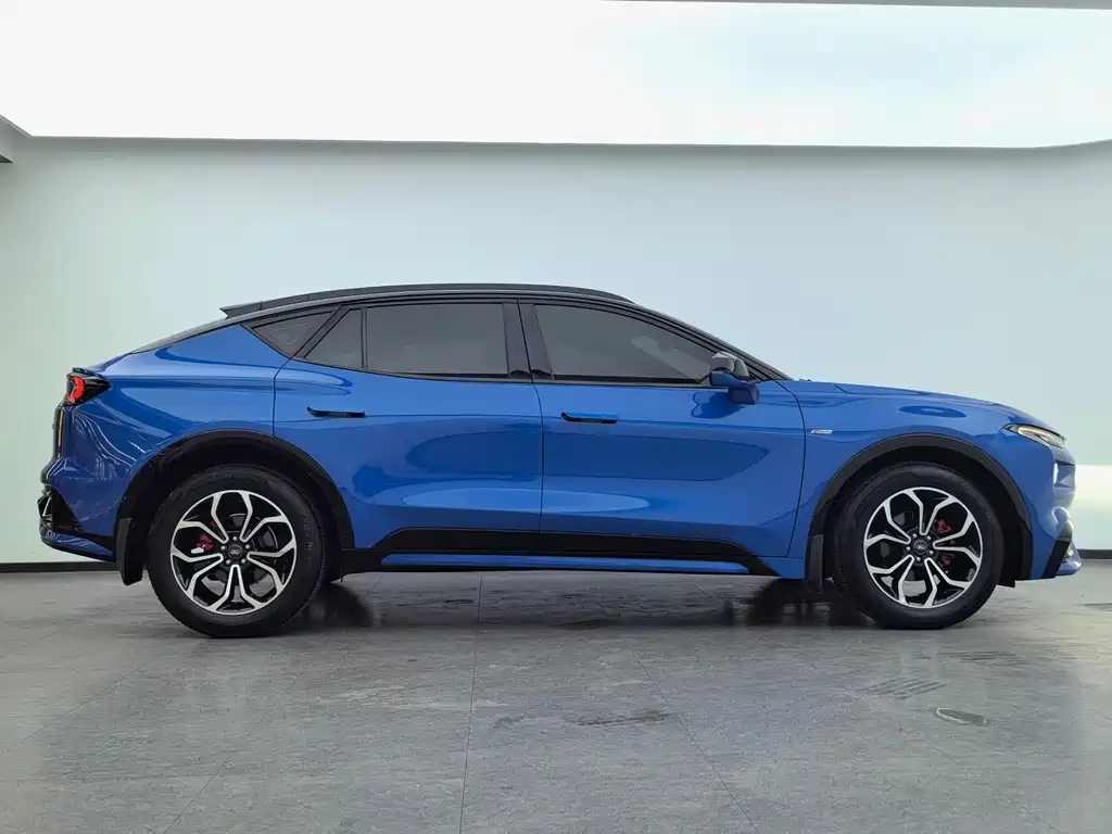 EVOS 2022 EcoBoost 245 Sport Edition