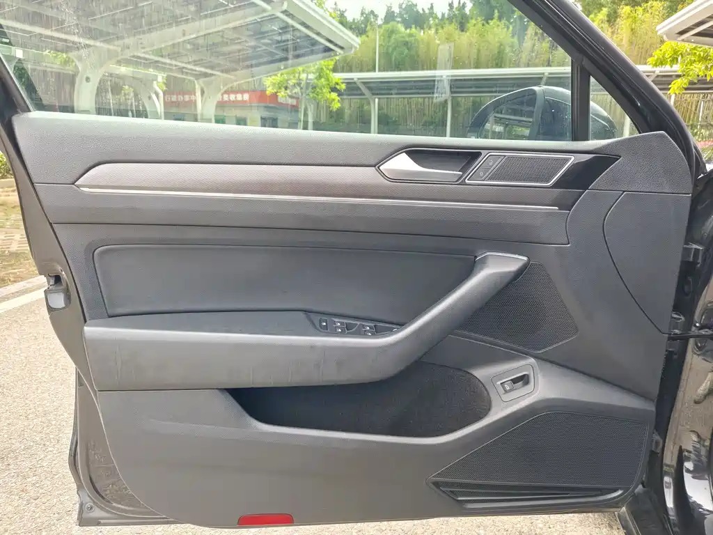 Magotan 2020 330TSI DSG Luxury Edition