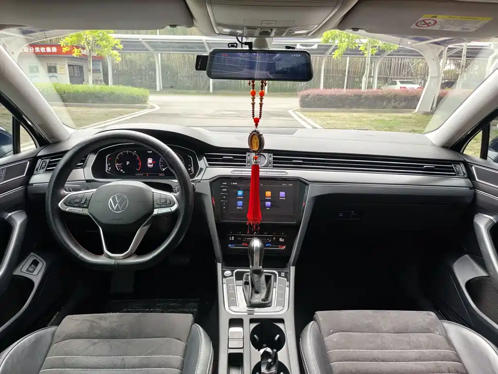 Magotan 2020 330TSI DSG Luxury Edition
