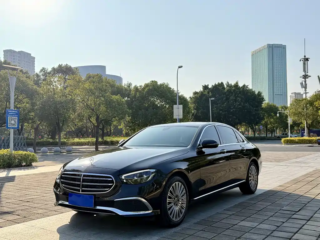 Mercedes-Benz E-Class 2023 E 300 L Luxury Edition