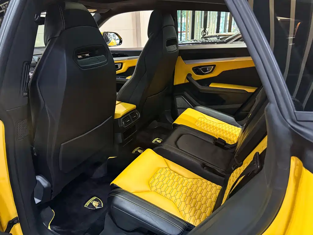 Urus 2018 4.0T V8