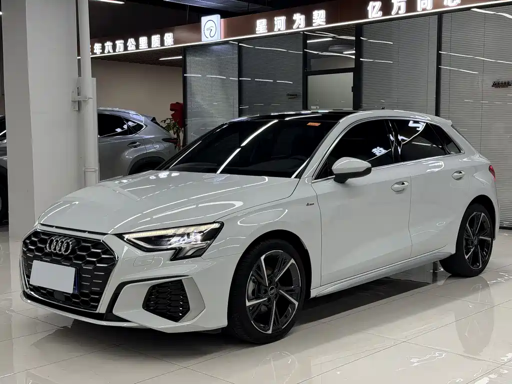 Audi A3 2023 Sportback 35 TFSI Style Sport Edition
