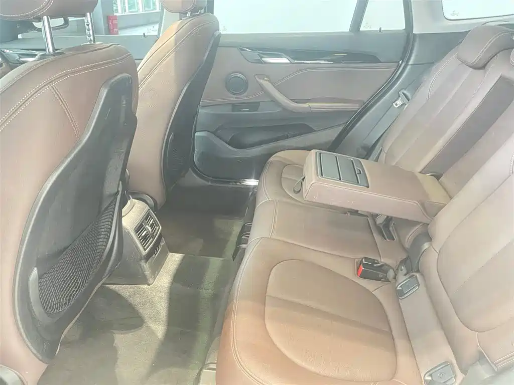 BMW X1 2020 sDrive20Li Fashion Edition
