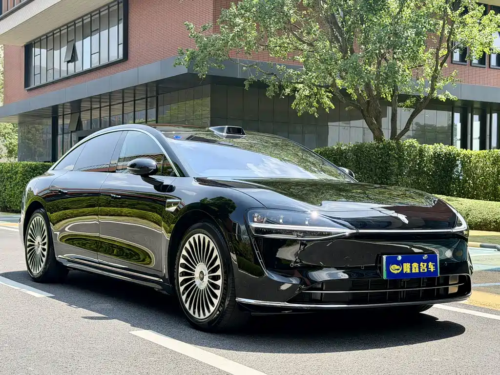 Xinjie S9 2026 Edition Range-Extended Ultra Rear-Wheel Drive 53kWh 192-line LiDAR