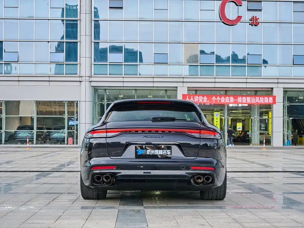 Panamera 4 Sport Turismo 2.9T