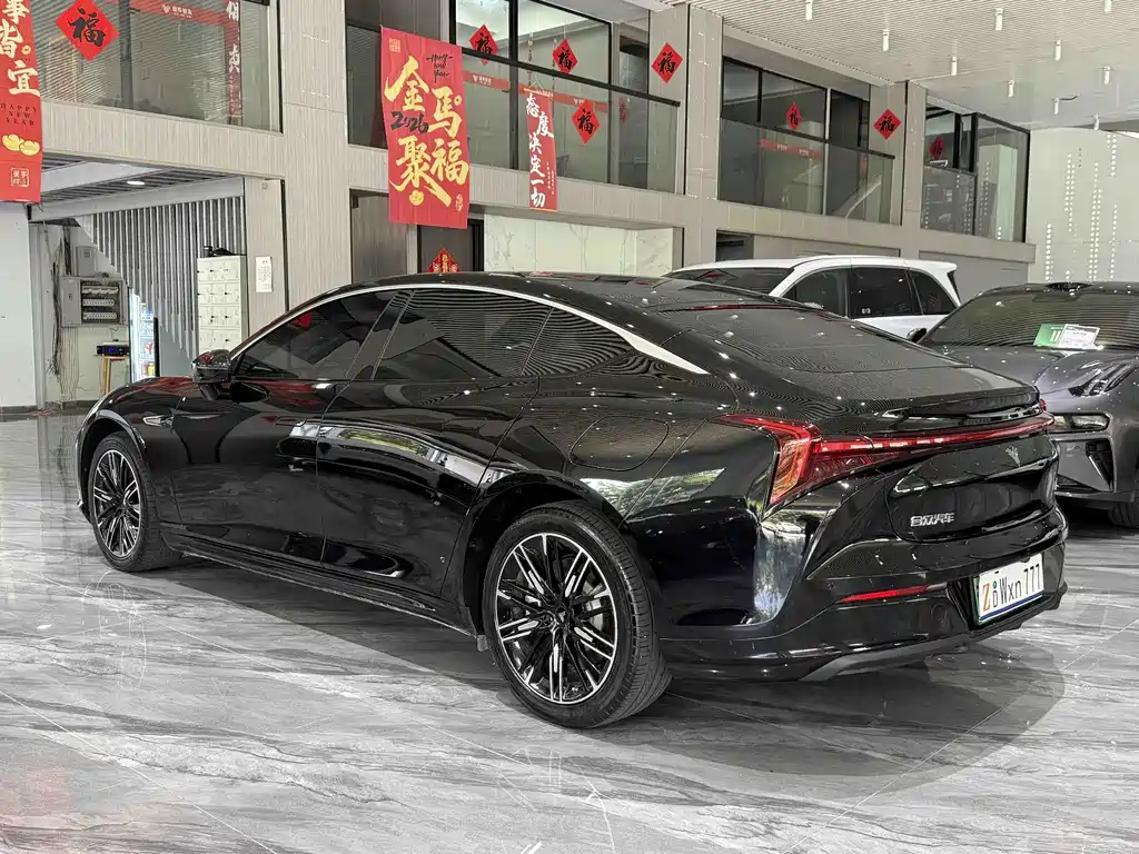 NIO ET5 2024 Edition Range-Extended 1060 Lite Version
