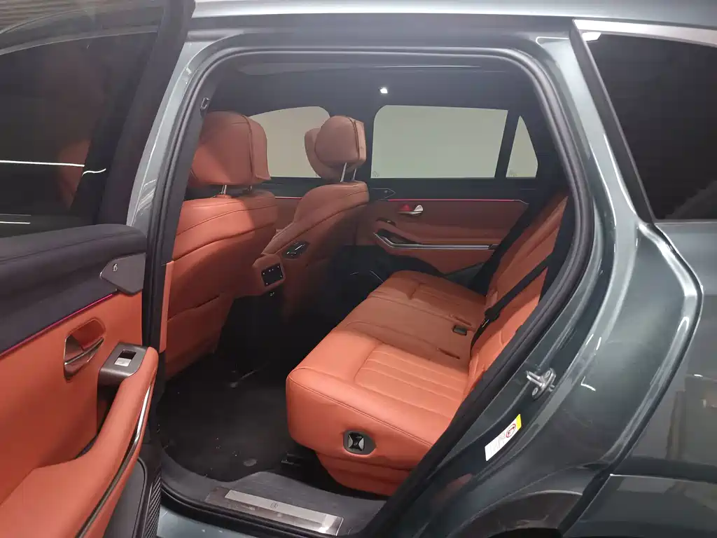 Tang L 2025 EV 600KM Four-Wheel Drive LiDAR Flagship Model