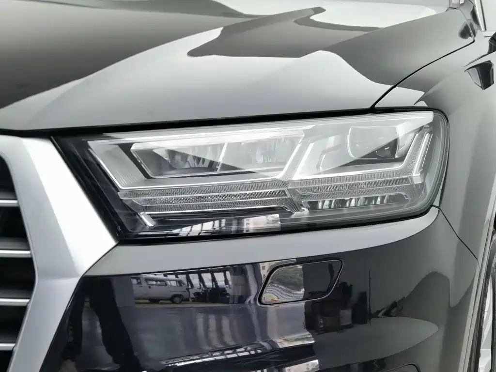 Audi Q7 2019 45 TFSI Comfort Edition