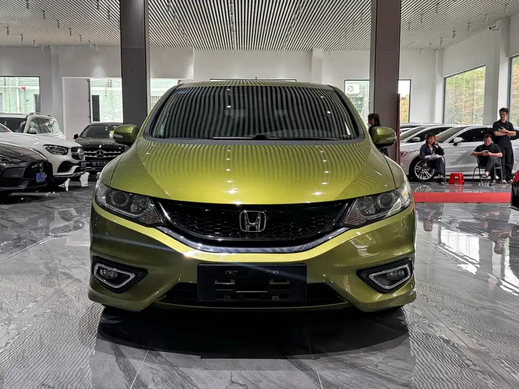 Jade 2016 1.8L Automatic Comfort Elite Edition 5-seat
