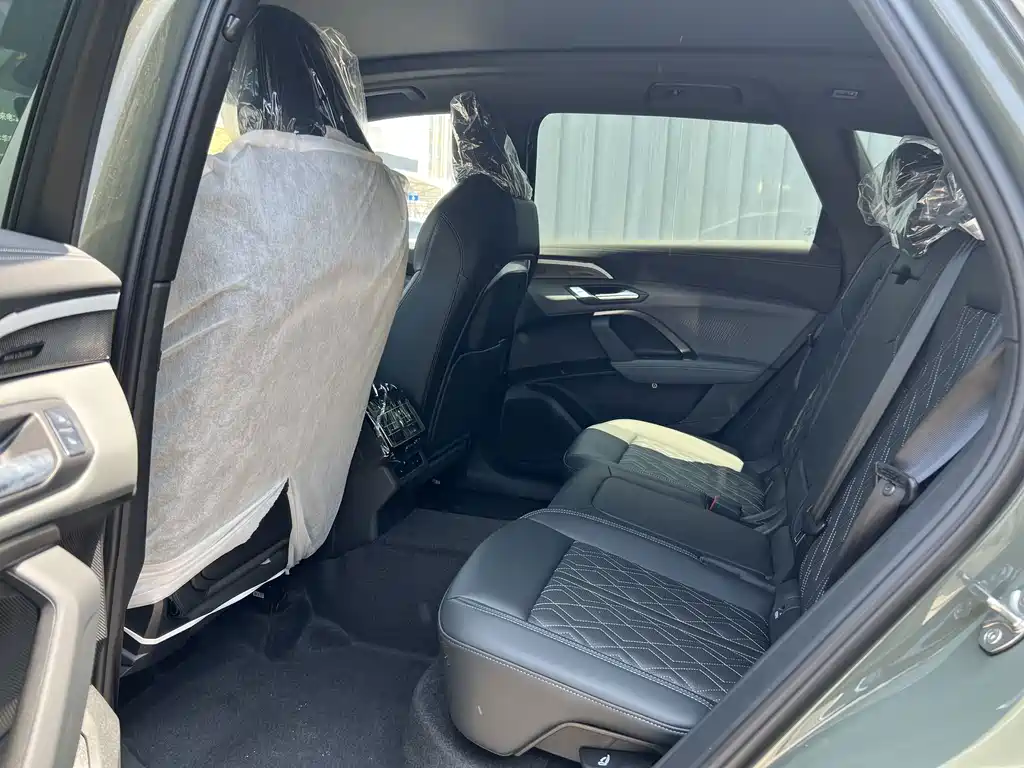 Audi Q5L 2026 Edition 2.0T Smart Hybrid Prestige Model