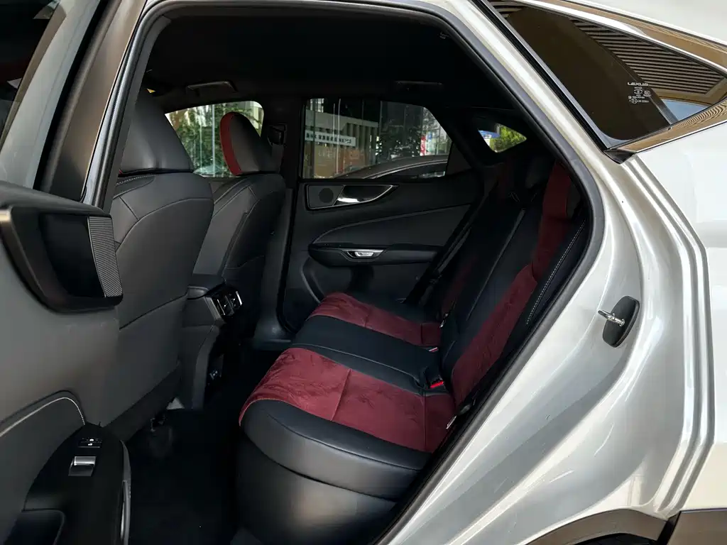 Lexus NX 2023 350h Front-wheel Drive Creativity Edition