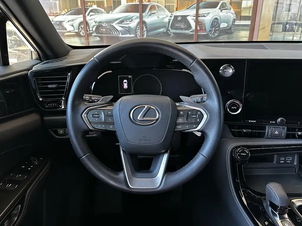 Lexus NX 2023 350h Front-wheel Drive Creativity Edition