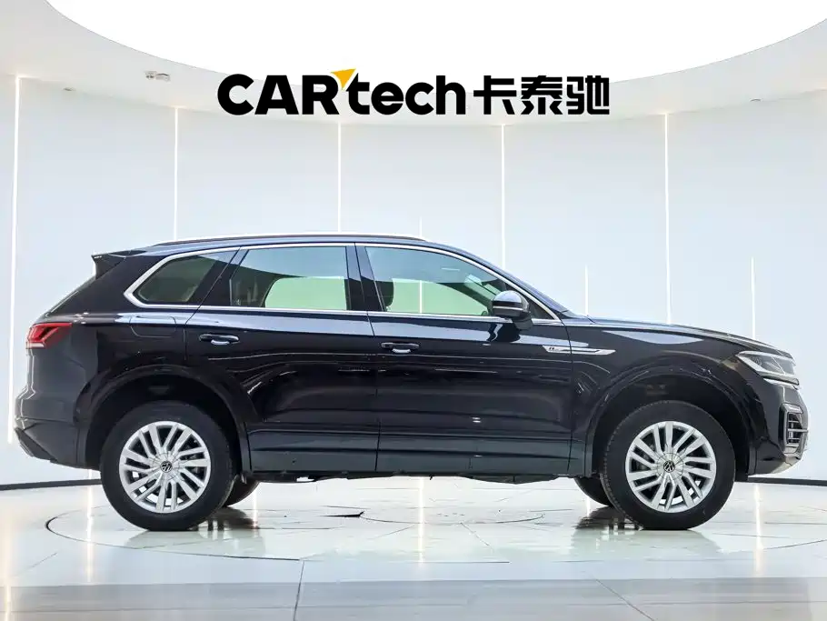 Touareg 2021 2.0 TSI Sharp Wing Edition