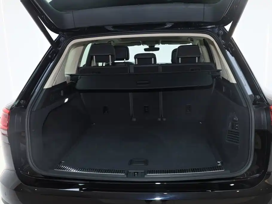 Touareg 2021 2.0 TSI Sharp Wing Edition