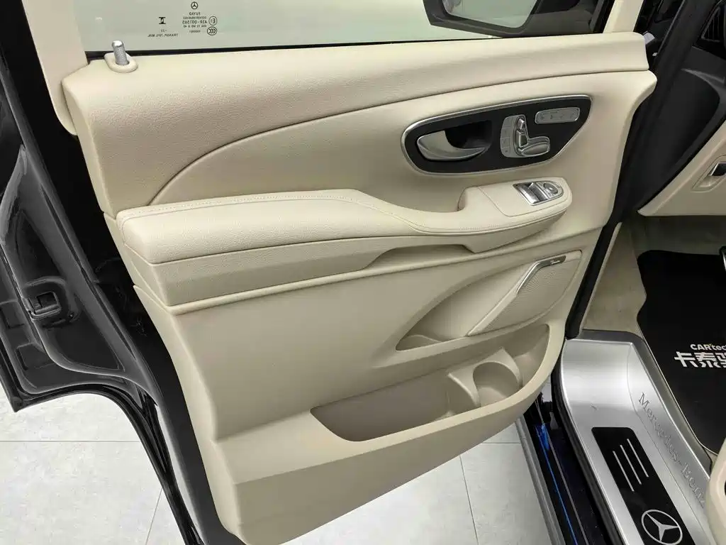 Mercedes-Benz V-Class 2022 Model V 260 Prestige Edition