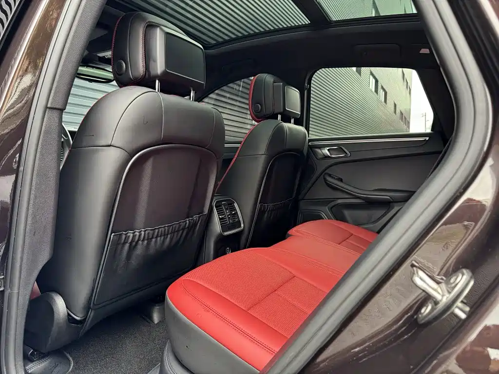 Macan 2.0T 2017