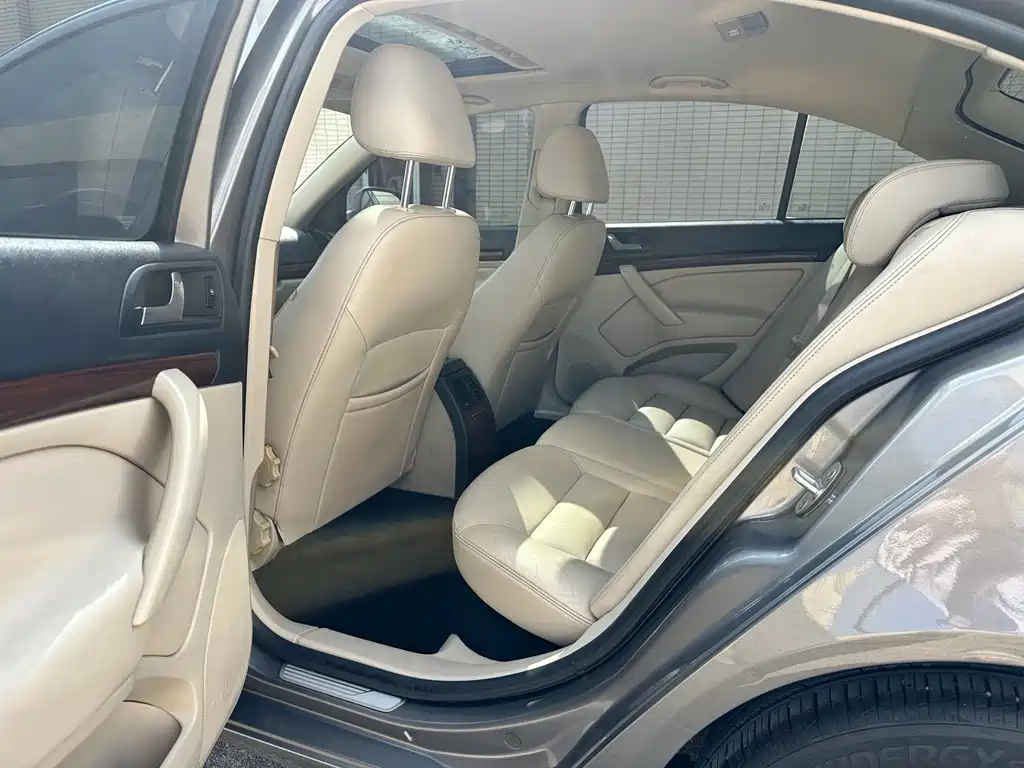Mingmai 2013 1.6L Automatic Yijie Edition