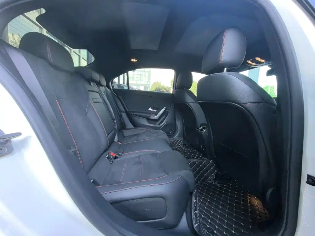 Mercedes-Benz A-Class 2024 A 200 L Fashion Edition