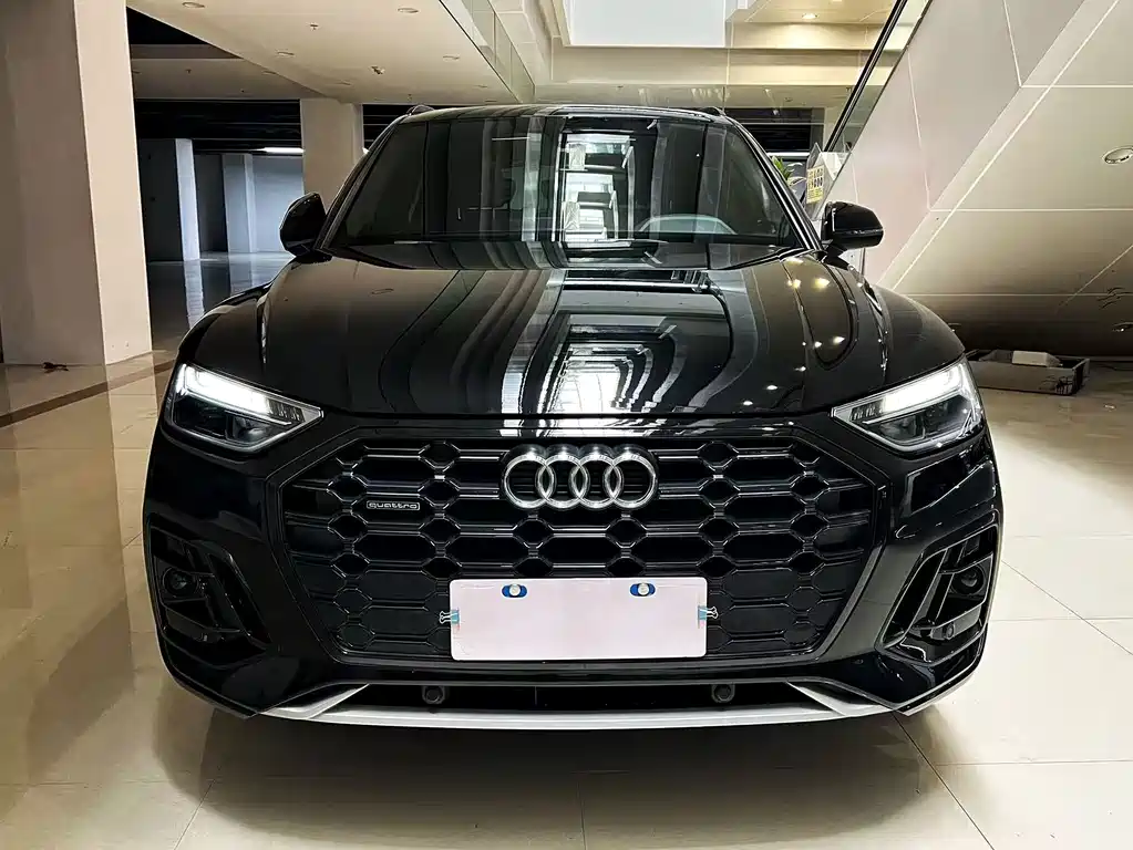 Audi Q5L 2024 model 40 TFSI Luxury Dynamic Edition