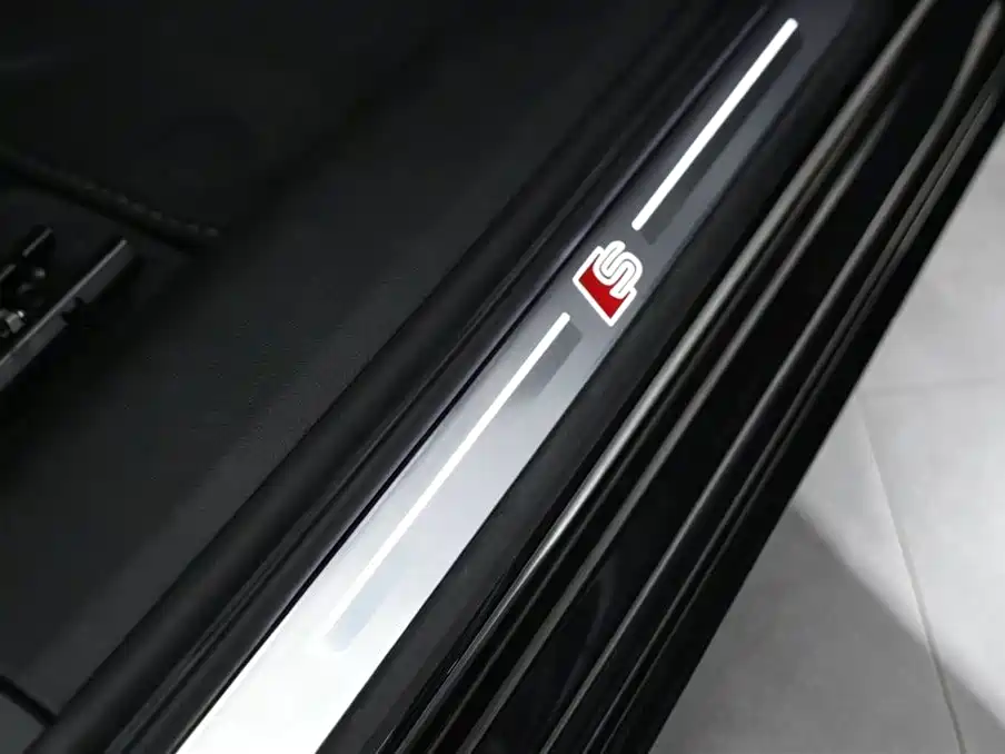 Audi A6L 2021 40 TFSI Luxury Dynamic Edition