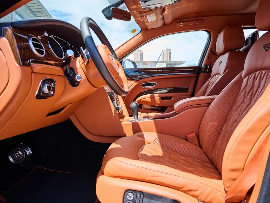 Mulsanne 2017 6.8T Long Wheelbase Edition