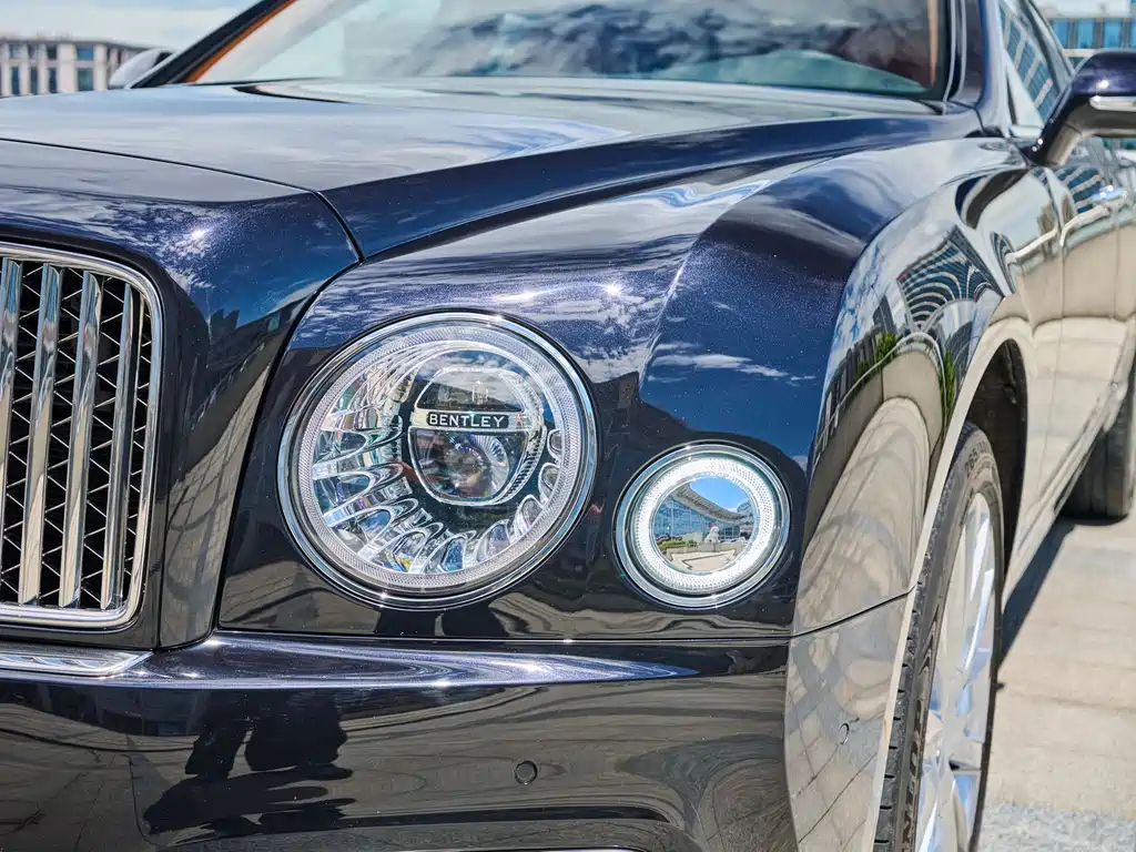 Mulsanne 2017 6.8T Long Wheelbase Edition