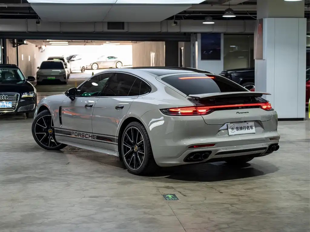 Panamera 2023 Panamera 2.9T Platinum Edition