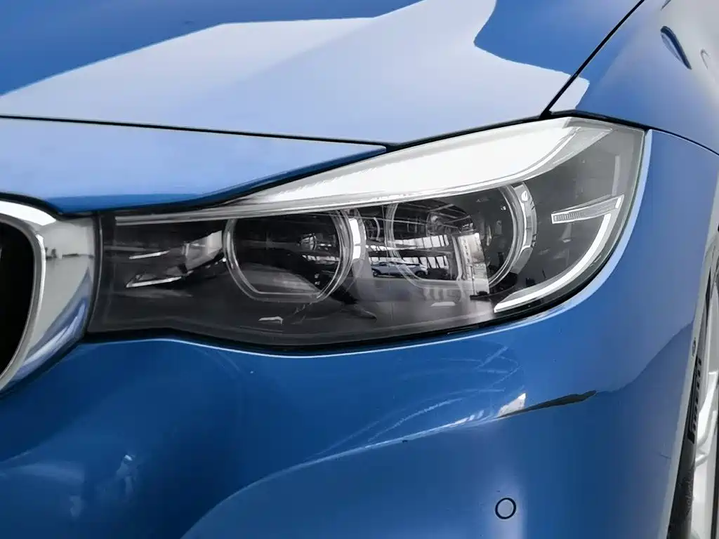 BMW 3 Series GT 2019 320i M Sport Package