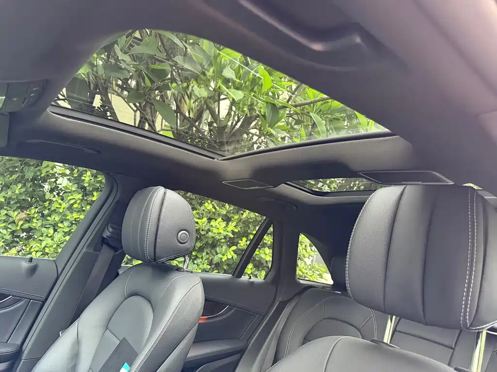 Mercedes-Benz GLC 2019 GLC 260 4MATIC Dynamic Edition
