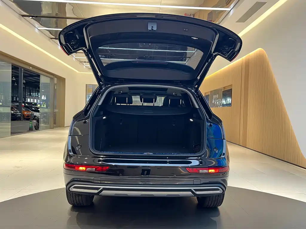 Audi Q5L 2022 40T Premium Dynamic Edition