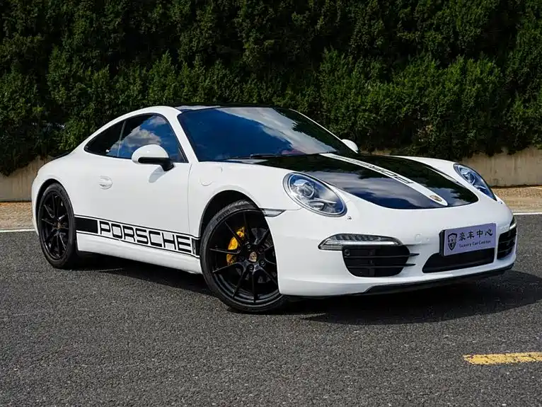 Porsche 911 Carrera 3.4L 2012 Model