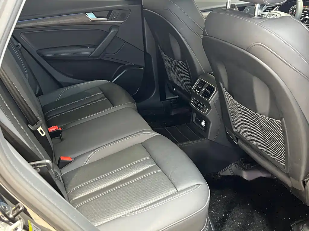 Audi Q5L 2022 40T Premium Dynamic Edition