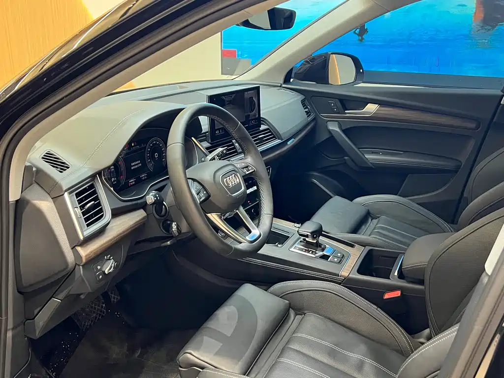 Audi Q5L 2022 40T Premium Dynamic Edition