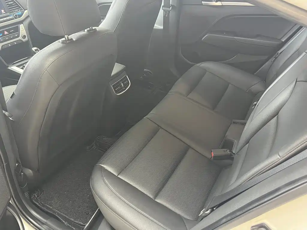 Leonding 2016 1.6L Automatic ZhiXuan·Luxury Edition