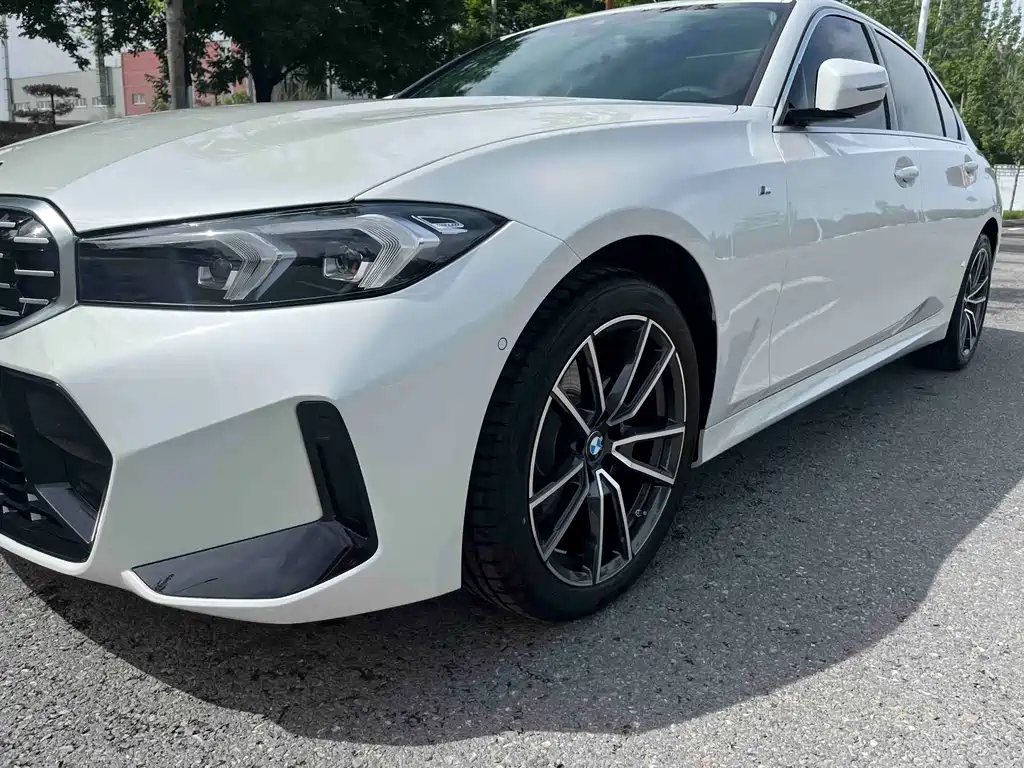 BMW 3 Series 2025 325Li M Sport Package