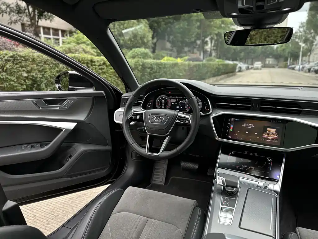 Audi A6L 2024 40 TFSI Luxury Dynamic Edition