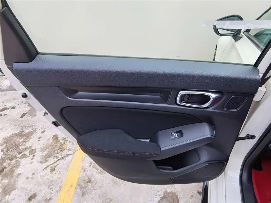 Type R 2023 Import
