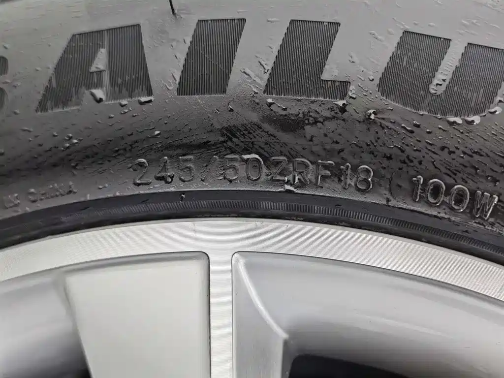 BMW 5 Series GT 2014 528i Leading Edition