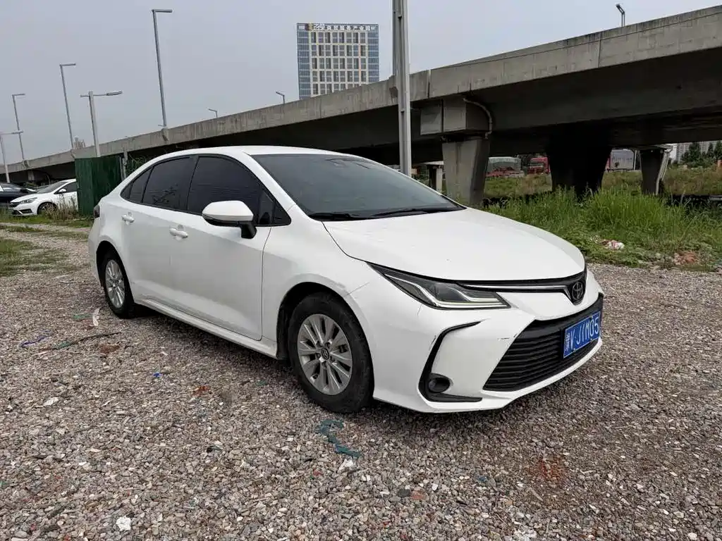 Corolla 2022 TNGA 1.5L CVT Pioneer Edition