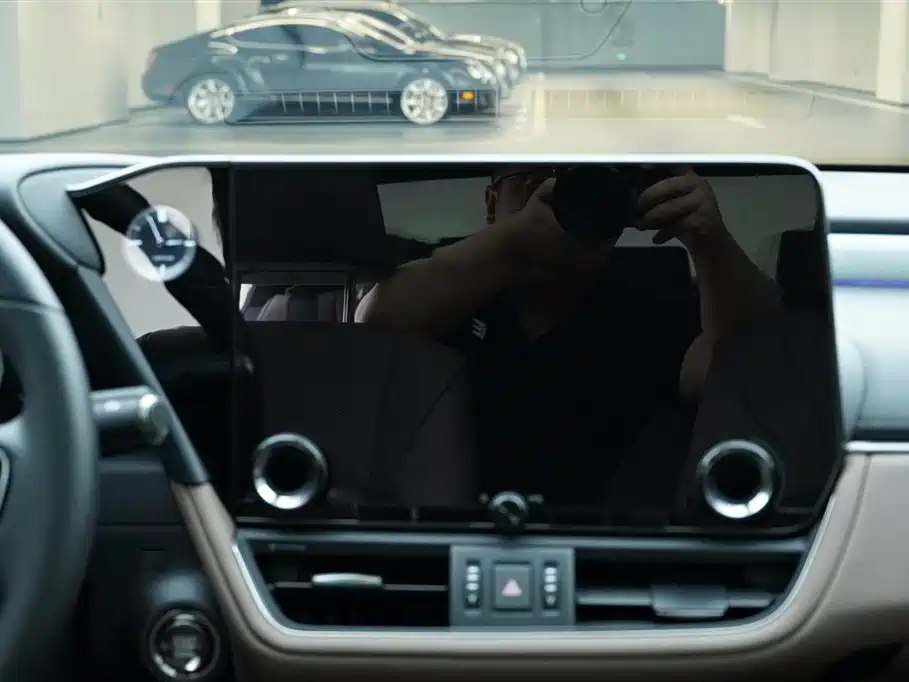 Lexus ES 2025 200 Prestige Edition